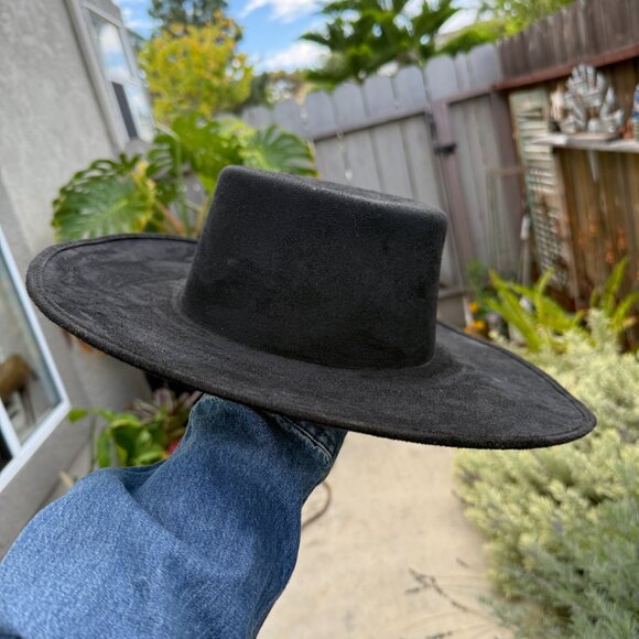 Embossed Black Felt Boater Hat - Picture 9 of 10